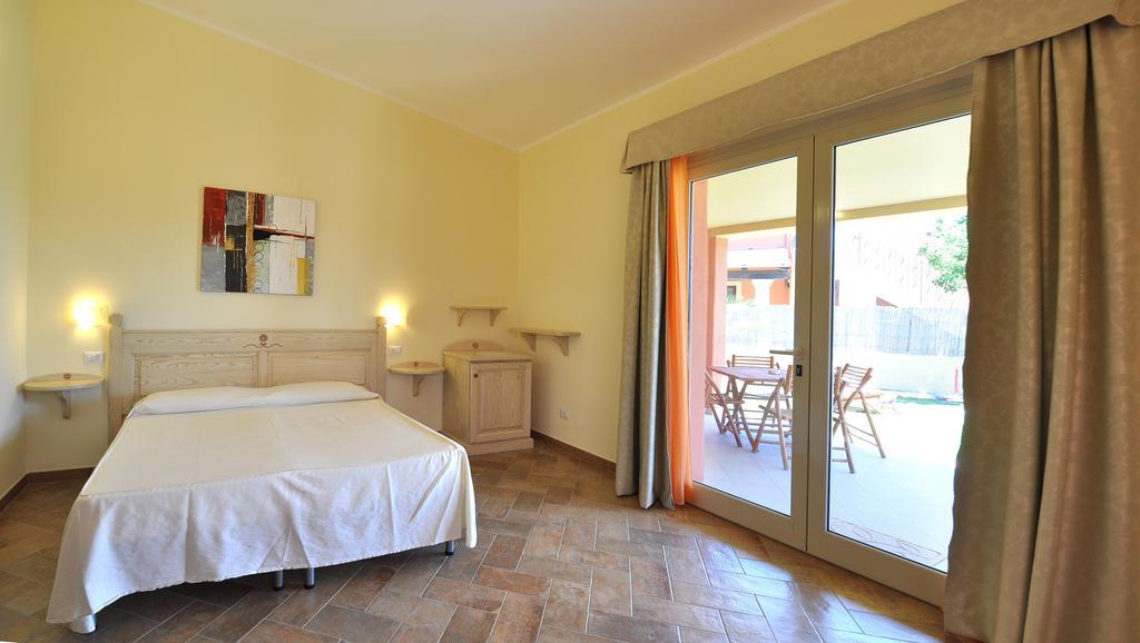 Affittacamere B&B La Villa dei Graniti Villasimius Camera foto