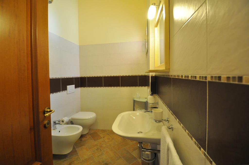 Affittacamere B&B La Villa dei Graniti Villasimius Camera foto