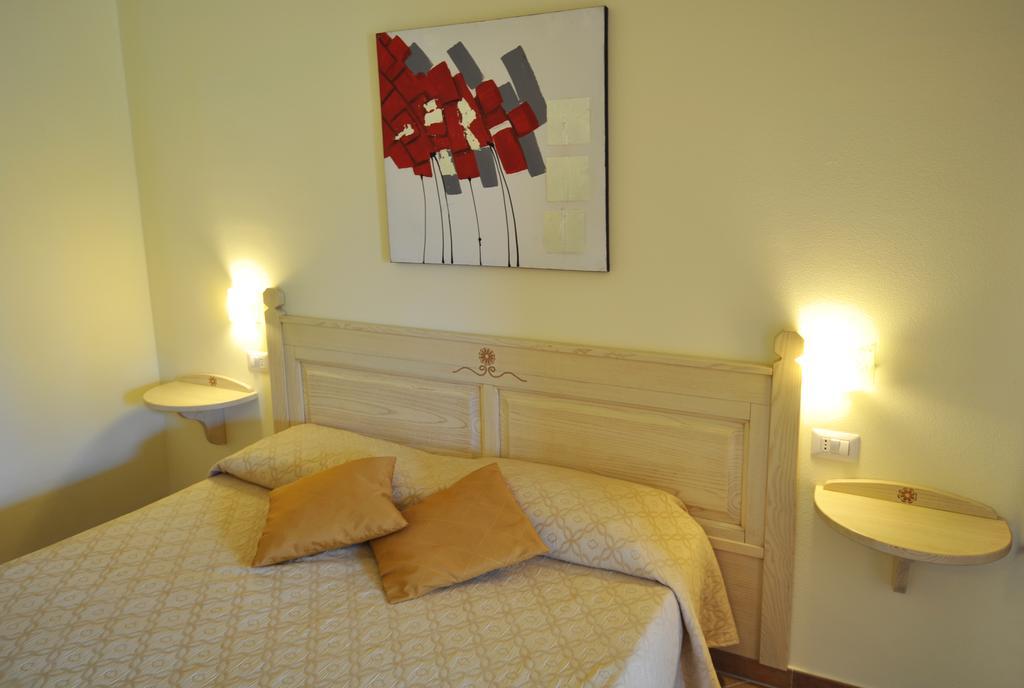 Affittacamere B&B La Villa dei Graniti Villasimius Camera foto