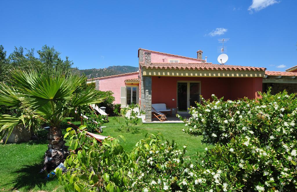 Affittacamere B&B La Villa dei Graniti Villasimius Esterno foto