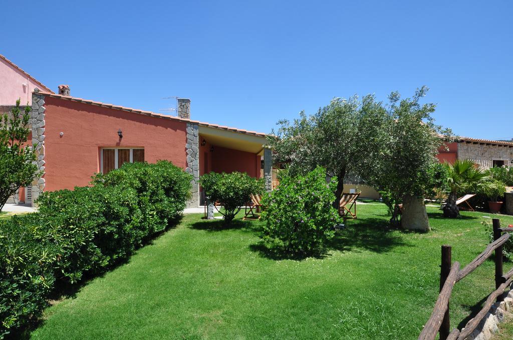 Affittacamere B&B La Villa dei Graniti Villasimius Esterno foto